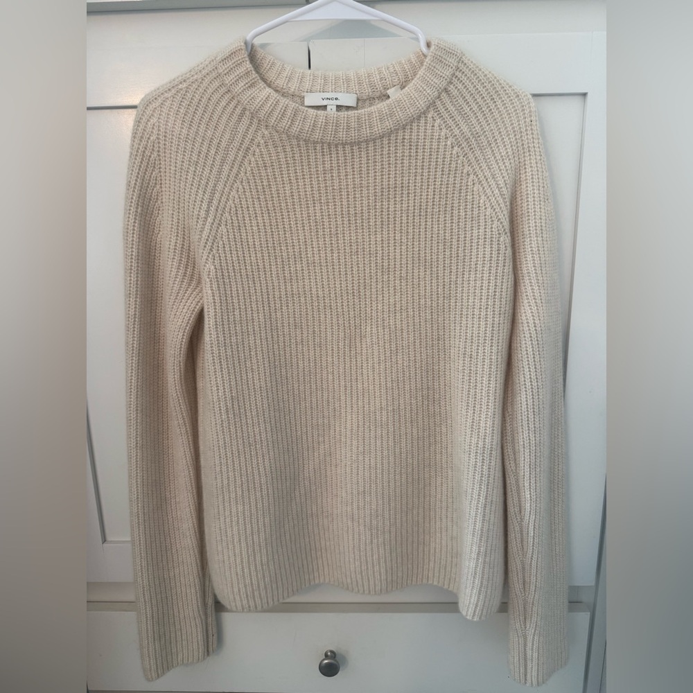 Vince Women's Soft Cream 100% Cashmere Knit Sweater